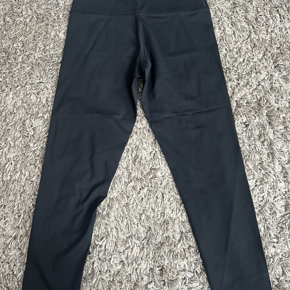 Aerie Charcoal Leggings - Picture 2 of 3